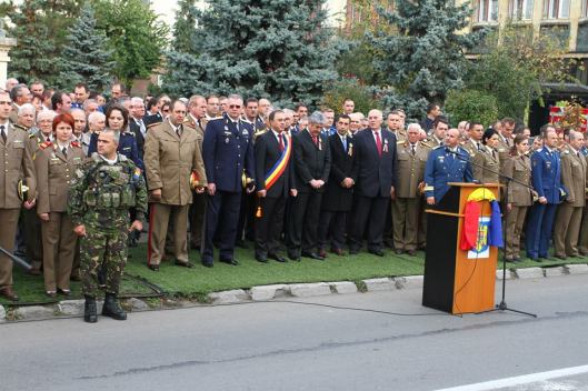 1391436_605901319462835_1453404369_n