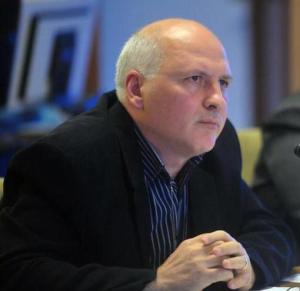 image-2013-10-16-15817371-41-stefan-marincea