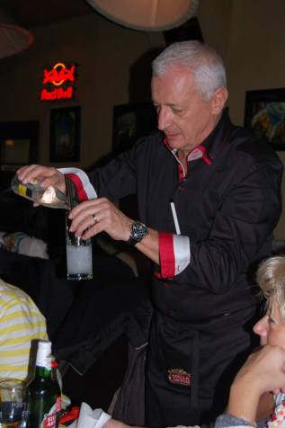 1458675_466468896796840_324458849_n