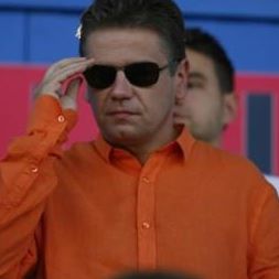 546094_104394446365663_661407932_n