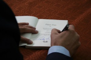 Semnand in cartea unui copil