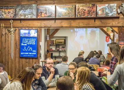 ESCAPE ROOM.jpg